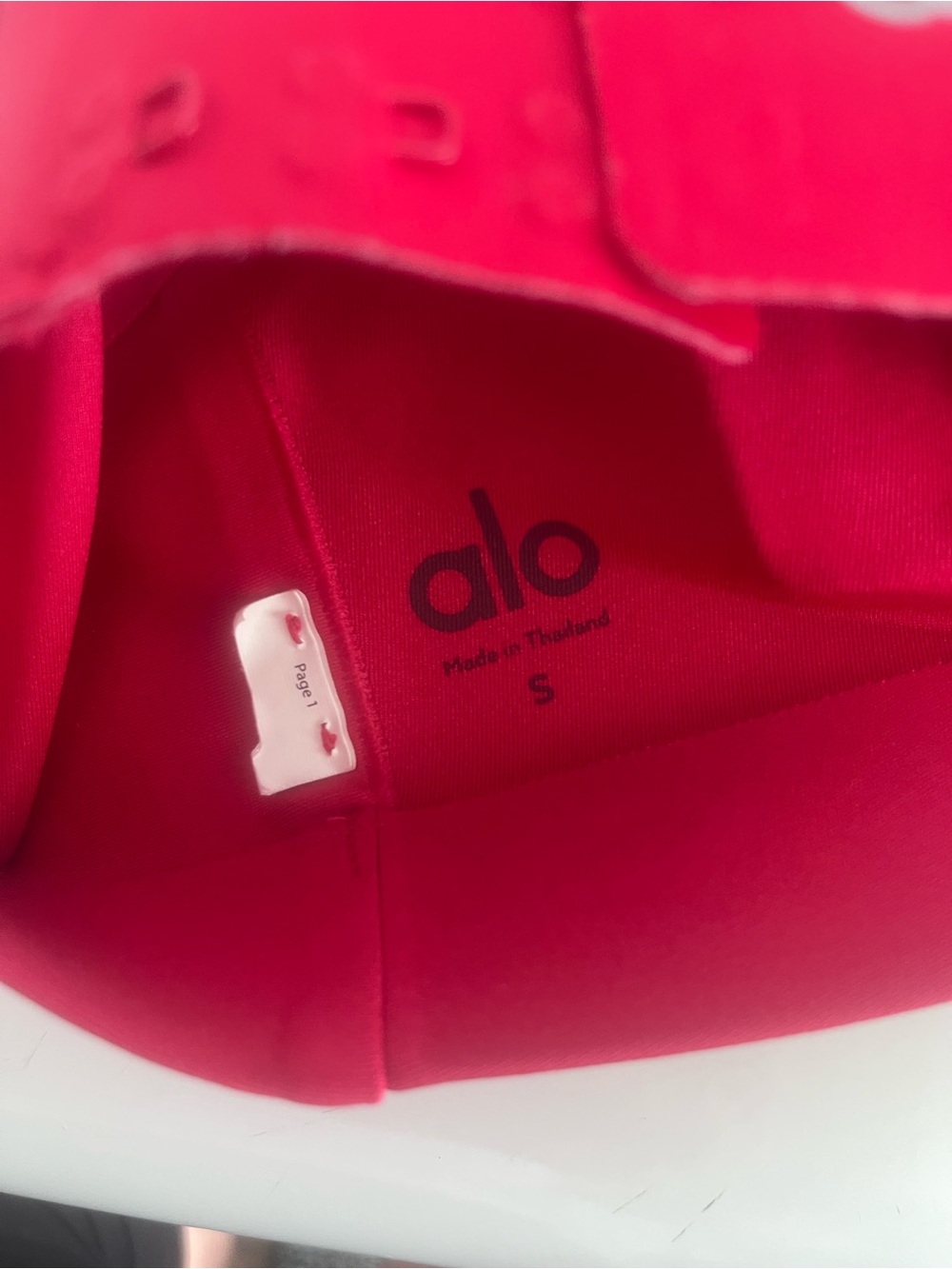 ALO Yoga Sports Bra - Red - Picture 6 of 7